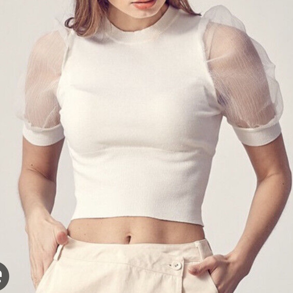 idem ditto white top with ballon see-through sleeves NWOT